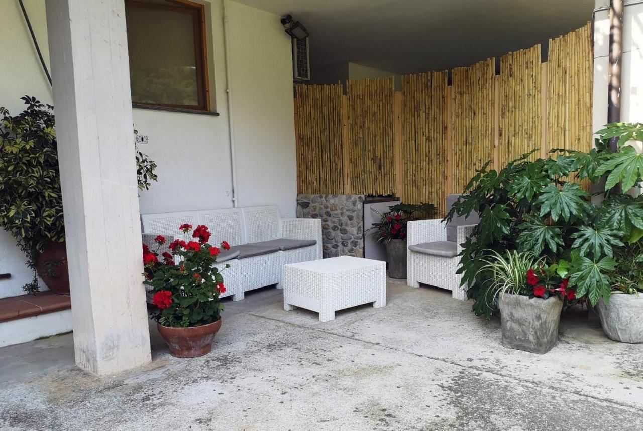 Parte Di Casa Con Giardino E Piscina Villa Пиетрасанта Екстериор снимка