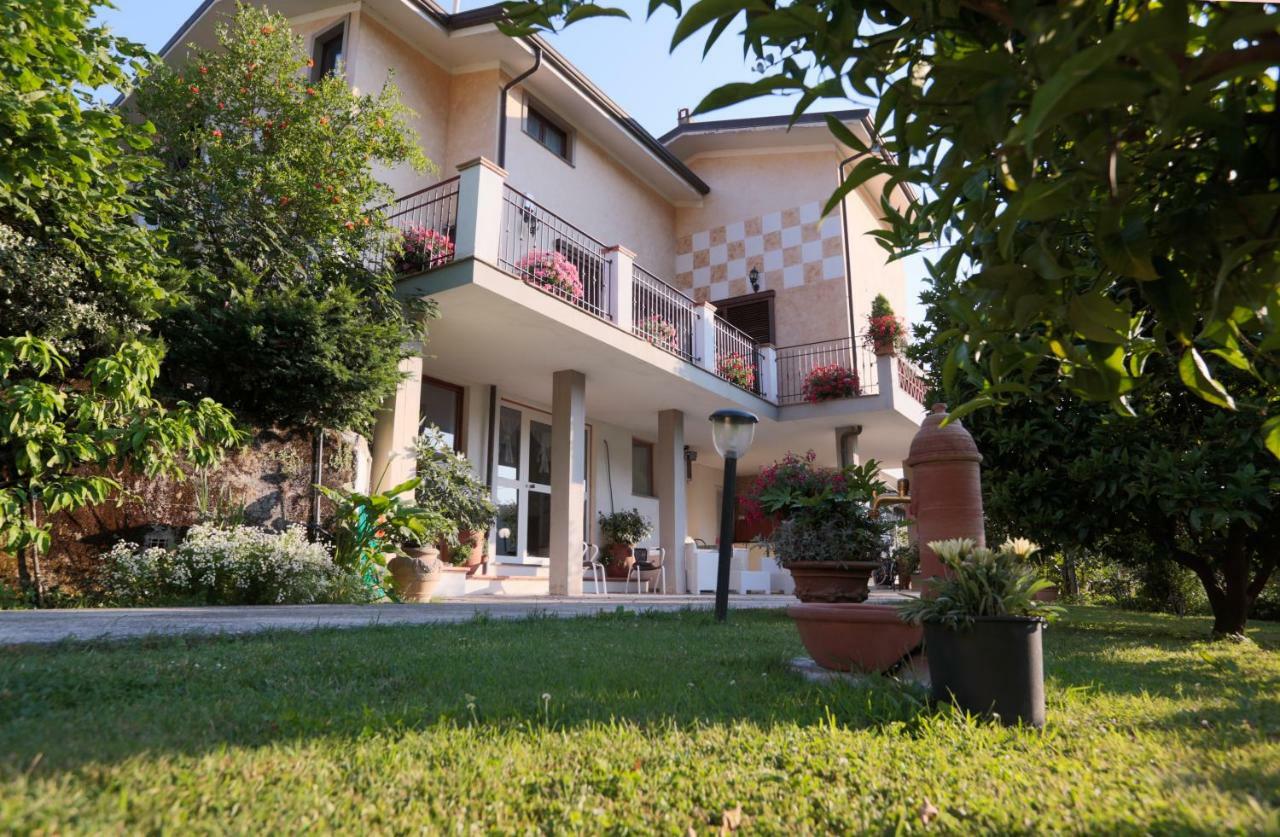 Parte Di Casa Con Giardino E Piscina Villa Пиетрасанта Екстериор снимка